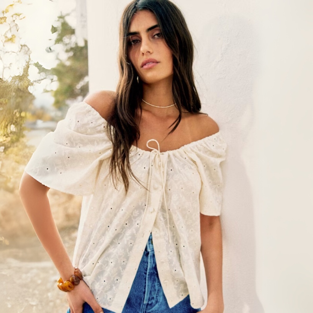 NWT Sézane Vikaly Blouse, Size 38, in Embroidered Cream